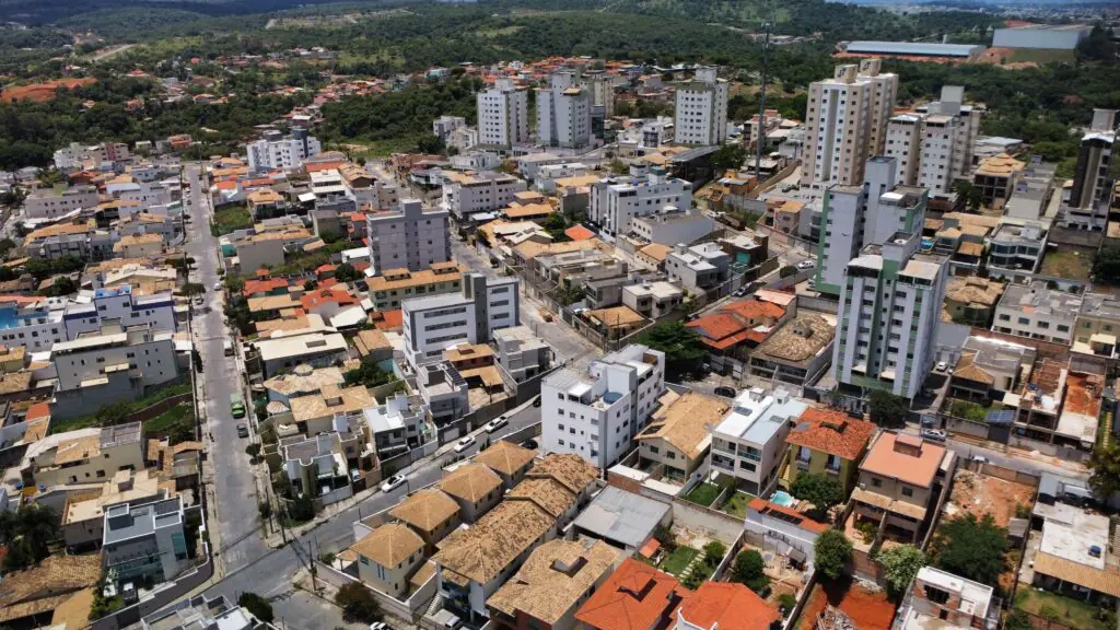 Why Dakwo Is Abuja's Fastest-Growing Investment Zone Aerial view of a residential district in MG, Brazil, showcasing diverse architecture and urban layout.